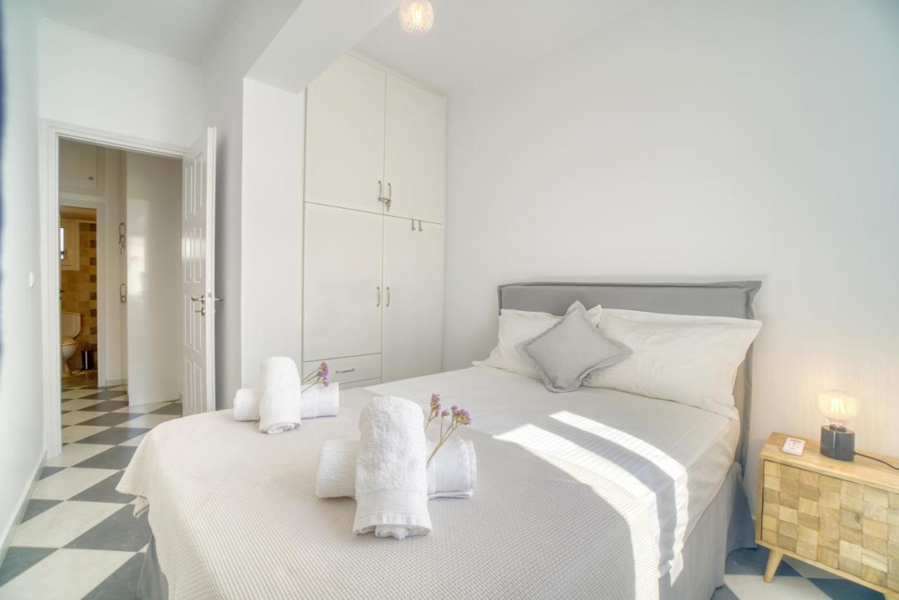 Stylish, Cozy 2-Bdr Flat In Andros Town By Explore Andros Eksteriør billede
