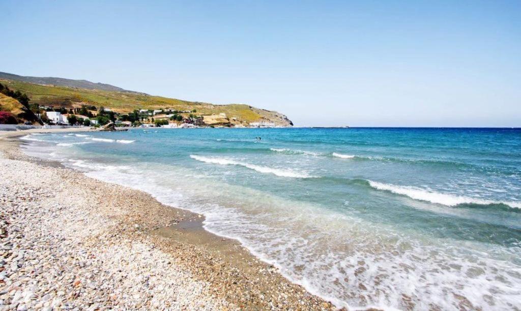 Stylish, Cozy 2-Bdr Flat In Andros Town By Explore Andros Eksteriør billede